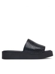 Vagabond Shoemakers Klapki Danya 6204-025-20 Czarny. Czarne klapki Vagabond Shoemakers, bez wzorów, ze skóry, bez obcasa, bez zapięcia. Za 519.99 zł.