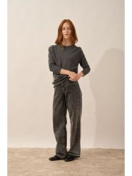 Just Cashmere Kaszmirowy sweter "Janice" w kolorze antracytowym rozmiar: XL. Czarne swetry Just Cashmere, xl, bez wzorów, z kaszmiru, bez ramiączek. Za 330.97 zł.