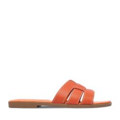 Klapki JENNY. Brązowe klapki Jenny, bez wzorów, bez obcasa, bez zapięcia. Za 79.99 zł.