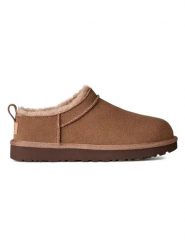 UGG Skórzane kapcie "Classic Micro" w kolorze jasnobrązowym rozmiar: 42. Brązowe kapcie UGG, bez wzorów, ze skóry. Za 532.06 zł.
