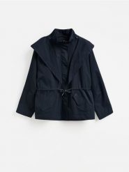 Kurtka z kapturem - granatowy. Niebieskie kurtki Reserved, l, bez wzorów, z tkaniny, z kapturem. Za 259.99 zł.