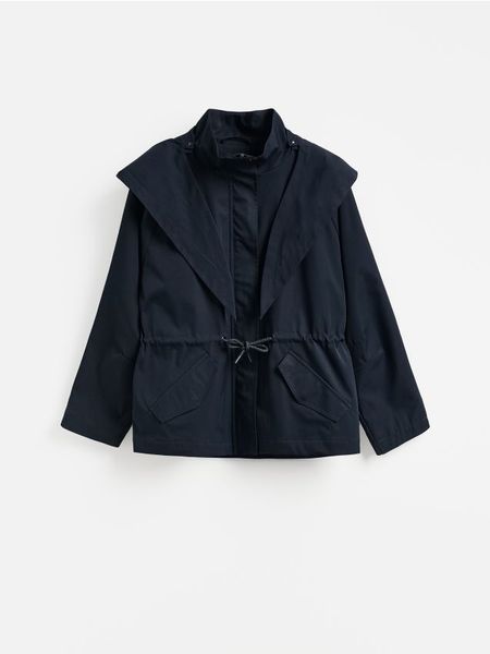 Kurtka z kapturem - granatowy. Niebieskie kurtki Reserved, l, bez wzorów, z tkaniny, z kapturem. Za 259.99 zł.