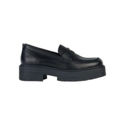 Damskie mokasyny Geox Spherica. Czarne mokasyny Converse, bez wzorów, ze skóry. Za 652.65 zł.