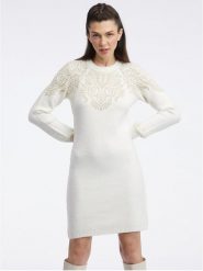 Orsay Sukienka dzianinowa w kolorze białym rozmiar: M. Białe sukienki Orsay, na co dzień, m, bez wzorów, z dzianiny, bez kołnierzyka, bez ramiączek, mini, proste. Za 70.08 zł.