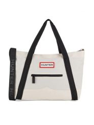 Hunter Torba HTR-B-003-06 Beżowy. Brązowe torby sportowe Hunter, bez wzorów, z materiału. Za 199.99 zł.
