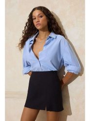 Trendyol Spódnica w kolorze czarnym rozmiar: 34. Czarne spódnice Trendyol, bez wzorów, mini. Za 86.99 zł.