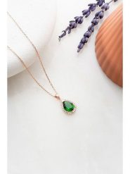 Lodie Silver Srebrny naszyjnik z zawieszką - dł. 42 cm rozmiar: onesize. Zielone naszyjniki Lodie Silver, z materiału, z cyrkonią, srebrne. Za 87.95 zł.