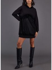 Milan Kiss Sukienka w kolorze czarnym rozmiar: XL. Czarne sukienki Milan Kiss, xl, bez wzorów, bez kołnierzyka, bez ramiączek, mini. Za 174.84 zł.