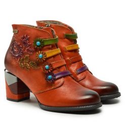 Botki Laura Vita. Brązowe botki LAURA VITA, bez wzorów, bez obcasa, na słupku, bez zapięcia. Za 499.99 zł.
