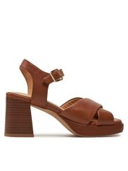 Clarks Sandały Ritzy75 Rae 26176331 Brązowy. Brązowe sandały Clarks, bez wzorów, ze skóry, bez obcasa, na słupku, bez zapięcia. Za 679.99 zł.
