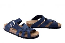 DR. BRINKMANN 701006-05 blau, klapki damskie. Niebieskie klapki Dr. Brinkmann, bez wzorów, ze skóry, bez obcasa, bez zapięcia. Za 246.42 zł.