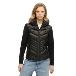 Damska kurtka puchowa Superdry Storm. Czarne kurtki Superdry, na zimę, s, bez wzorów, z materiału, z kapturem. Za 386.50 zł.