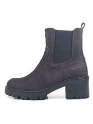 GAP Botki w kolorze antracytowym na obcasie rozmiar: 39. Czarne botki GAP, bez wzorów, eleganckie, bez obcasa, na obcasie, bez zapięcia. Za 174.95 zł.