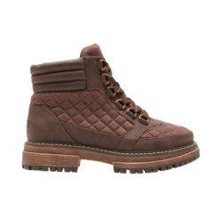 Buty zimowe damskie Roxy Qwinn trapery. Brązowe traperki Roxy, bez wzorów, sportowe, bez obcasa, bez zapięcia. W wyprzedaży za 279.00 zł.