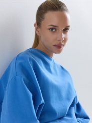 Bawełniana bluza - niebieski. Niebieskie bluzy Reserved, l, bez wzorów, z bawełny, bez ramiączek, bez kaptura. Za 179.99 zł.