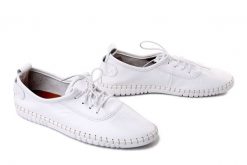Boccato 500-1722 23 TKRKBYZ biały, półbuty damskie. Białe półbuty wsuwane Boccato, na lato, bez wzorów, bez obcasa. Za 259.90 zł.