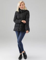 Pikowana kurtka. Czarne kurtki Unisono, s, bez wzorów, bez kaptura. Za 389.00 zł.