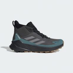 Buty Terrex Trailmaker 2.0 Mid Gore-Tex Hiking. Niebieskie buty trekkingowe adidas, z gore-texu, bez zapięcia. Za 599.00 zł.