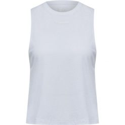 Damski tank top Hummel Mt Vanja. Białe topy Hummel, bez wzorów, sportowe, bez kołnierzyka, bez ramiączek. Za 196.00 zł.