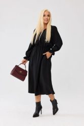 Czarna klasyczna sukienka Marlen MIDI - z gumką w pasie i kieszeniami PLUS SIZE XXL OVERSIZE JESIEŃ. Czarne sukienki Moda Size Plus Iwanek, do pracy, plus size, bez wzorów, ze skóry, biznesowe, bez kołnierzyka, plus size, bez ramiączek, midi, oversize. Za 329.90 zł.