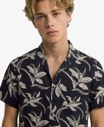 Superdry Koszula krótkim rękawem Hawaiian Print Canna Leaves Navy. Niebieskie koszule Superdry, l, bez wzorów, z bawełny, wakacyjne, bez kołnierzyka, bez ramiączek. Za 223.50 zł.