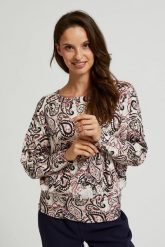 Wzorzysty sweter z długimi rękawami beżowy. Brązowe swetry MOODO, l, bez wzorów, z elastanu, bez ramiączek. W wyprzedaży za 49.99 zł.