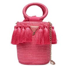 Torebka Guess. Czerwone torebki klasyczne Guess, z aplikacjami, bez dodatków. Za 269.99 zł.