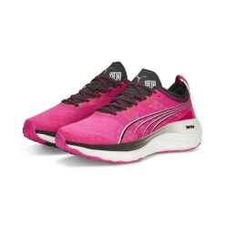 Buty do biegania damskie PUMA ForeverRun Nitro. Czerwone buty do biegania Puma, bez wzorów, z syntetyku, bez zapięcia, do biegania. W wyprzedaży za 590.00 zł.