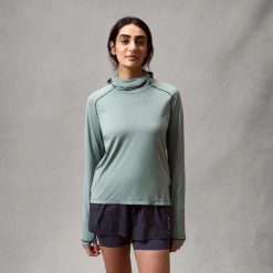 Bluza damska z kapturem Endura AllTrack Roam. Szare bluzy ENDURA, xl, bez wzorów, z tkaniny, bez ramiączek, z kapturem. Za 493.00 zł.