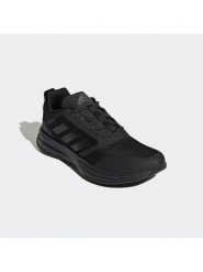 Adidas Buty "Duramo Protect" w kolorze czarnym do biegania rozmiar: 41. Czarne buty do biegania adidas, bez wzorów, bez zapięcia, do biegania. Za 131.43 zł.
