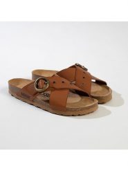 BACKSUN Klapki "Bari" w kolorze jasnobrązowym rozmiar: 39. Brązowe klapki Backsun, bez wzorów, z materiału, klasyczne, z otwartym noskiem, bez obcasa, bez zapięcia. Za 130.99 zł.