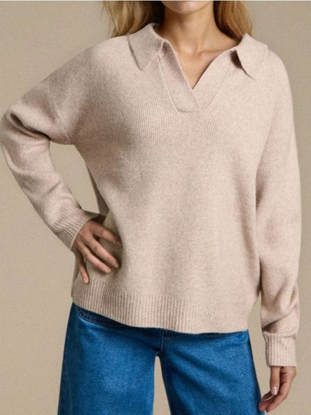 Sweter z kołnierzykiem - beżowy. Brązowe swetry Sinsay, l, bez wzorów, bez ramiączek. Za 59.99 zł.