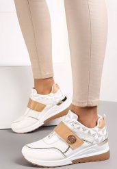 Biało-Beżowe Sneakersy na Koturnie Zapinane na Rzep Theffese. Białe buty sportowe lifestyle Renee, bez wzorów, sportowe, z okrągłym noskiem, bez zapięcia. W wyprzedaży za 107.99 zł.