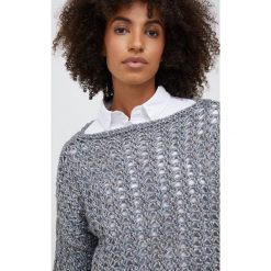 Sisley sweter z domieszką wełny damski kolor szary. Szare swetry Sisley, m, w ażurowe wzory, z wełny, bez ramiączek. Za 399.99 zł.