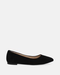 CZARNE BALERINY Z ZAMSZU 44007 SUE BLACK. Czarne baleriny Venezia, bez wzorów, ze skóry, bez obcasa, bez zapięcia. Za 339.00 zł.
