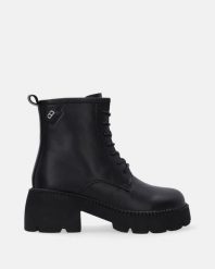 SKÓRZANE WORKERY NA PLATFORMIE GSZ23-191 BLK. Botki Venezia, bez wzorów, ze skóry, bez obcasa, na platformie, bez zapięcia. Za 319.00 zł.