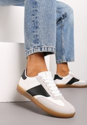 Biało-Czarne Sneakersy Tenisówki z Klasycznym Sznurowaniem Norio. Białe trampki Renee, bez wzorów, z jeansu, klasyczne, bez zapięcia. W wyprzedaży za 63.99 zł.