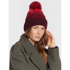 Czapka Buff. Czerwone czapki zimowe Buff, bez wzorów. Za 179.99 zł.