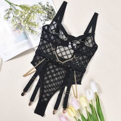 Body z koronką i elastycznymi paskami na romantyczny wieczór Petranka. Czarne body i gorsety Intica, bez wzorów, z koronki, bez ramiączek. Za 149.00 zł.
