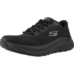 Tenisówki Skechers Model Arch Fit 2.0 Kolor Czarny. Czarne trampki Skechers, bez wzorów, z tkaniny, sportowe, bez zapięcia. Za 349.00 zł.