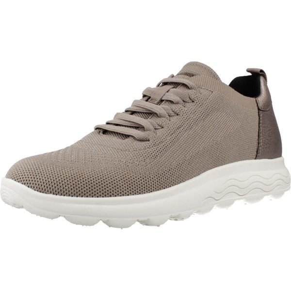 Buty GEOX D SPHERICA Brązowy. Brązowe buty trekkingowe Geox, bez wzorów, z syntetyku, bez zapięcia, trekkingowe. Za 399.99 zł.