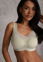 Zielony Sportowy Biustonosz z Usztywnieniem Ozdobiony Siateczkową Wstawką Edalissa. Zielone biustonosze sportowe Renee, bez wzorów, na jogę i pilates. Za 24.99 zł.