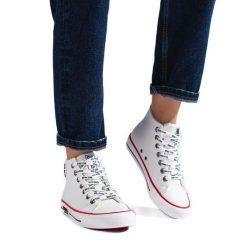 Big Star Trampki białe. Białe trampki bez wzorów, retro, bez zapięcia. Za 180.92 zł.