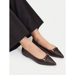 Baleriny Lasocki. Brązowe baleriny Lasocki, bez wzorów, bez obcasa, bez zapięcia. Za 199.99 zł.