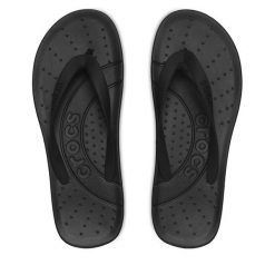 Japonki Crocs. Czarne japonki Crocs, bez wzorów. Za 89.99 zł.