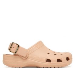 Klapki Crocs. Czerwone klapki Crocs, bez wzorów, bez obcasa, bez zapięcia. Za 259.99 zł.