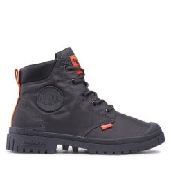 Trapery Palladium. Szare traperki Palladium, bez wzorów, bez obcasa, bez zapięcia. Za 479.99 zł.
