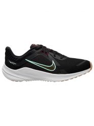 Nike Buty "Quest 5" w kolorze czarnym do biegania rozmiar: 38,5. Czarne buty do biegania Nike, bez wzorów, bez zapięcia, do biegania. Za 317.73 zł.