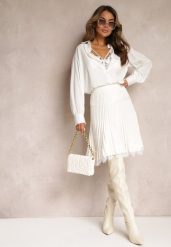 Biała Spódnica Mini Rozkloszowana z Gumką w Talii Saniurio. Białe spódnice Renee, bez wzorów, mini, rozkloszowane. Za 89.99 zł.