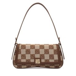 Torebka Steve Madden. Brązowe torebki klasyczne Steve Madden, bez wzorów, klasyczne, bez dodatków. Za 429.99 zł.